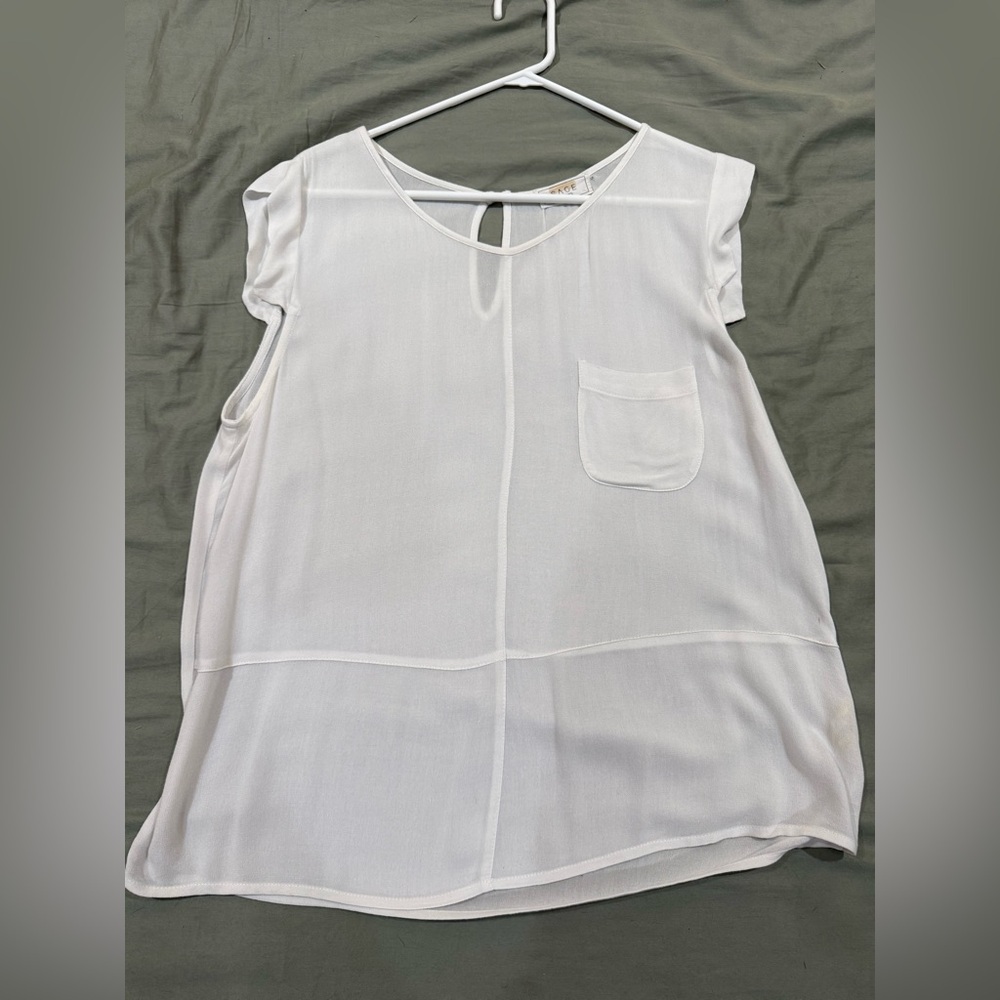 Sage Offwhite Sleeveless Top